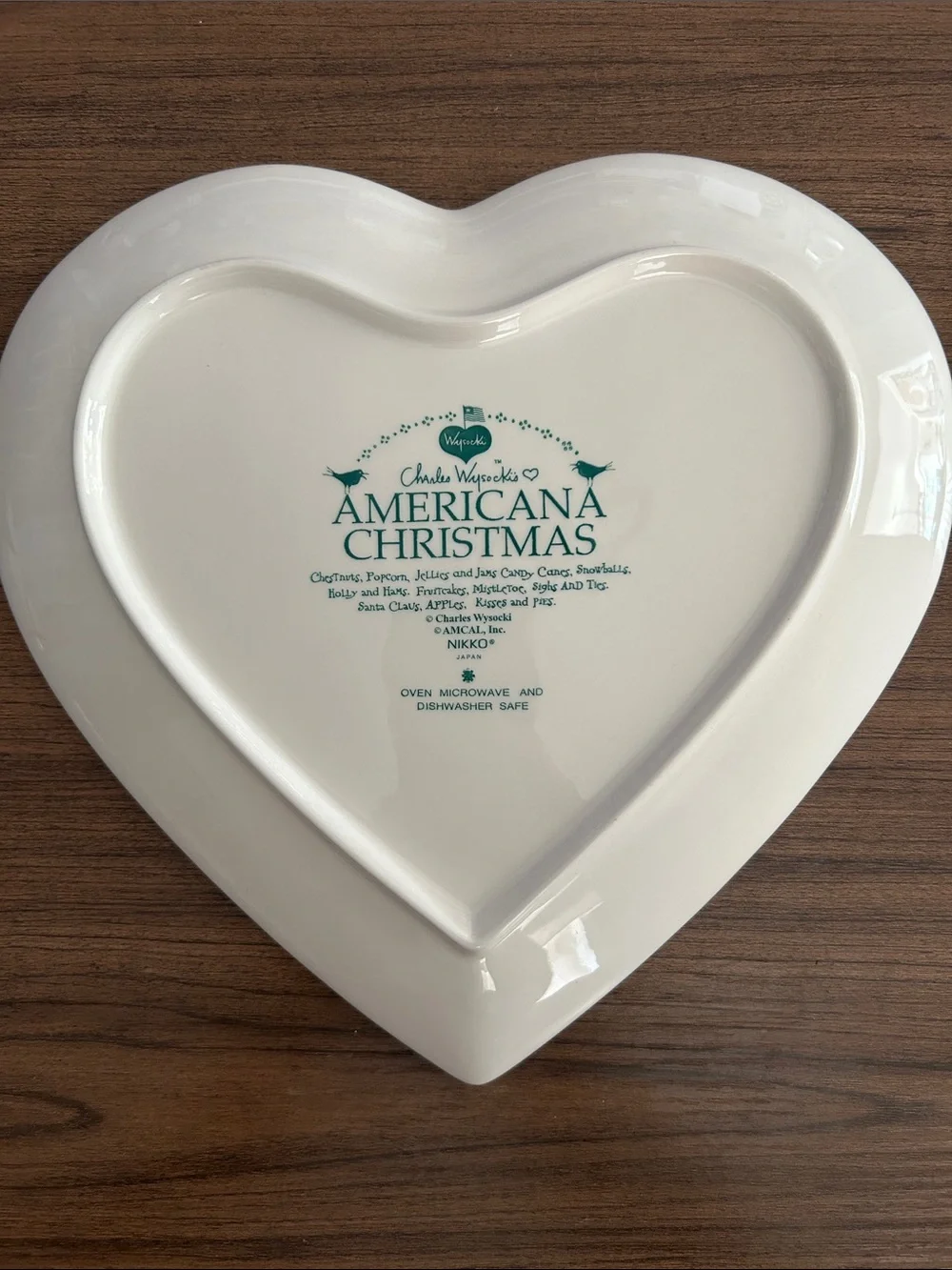 Charles Wysockis Americana Christmas Dish by Nikko